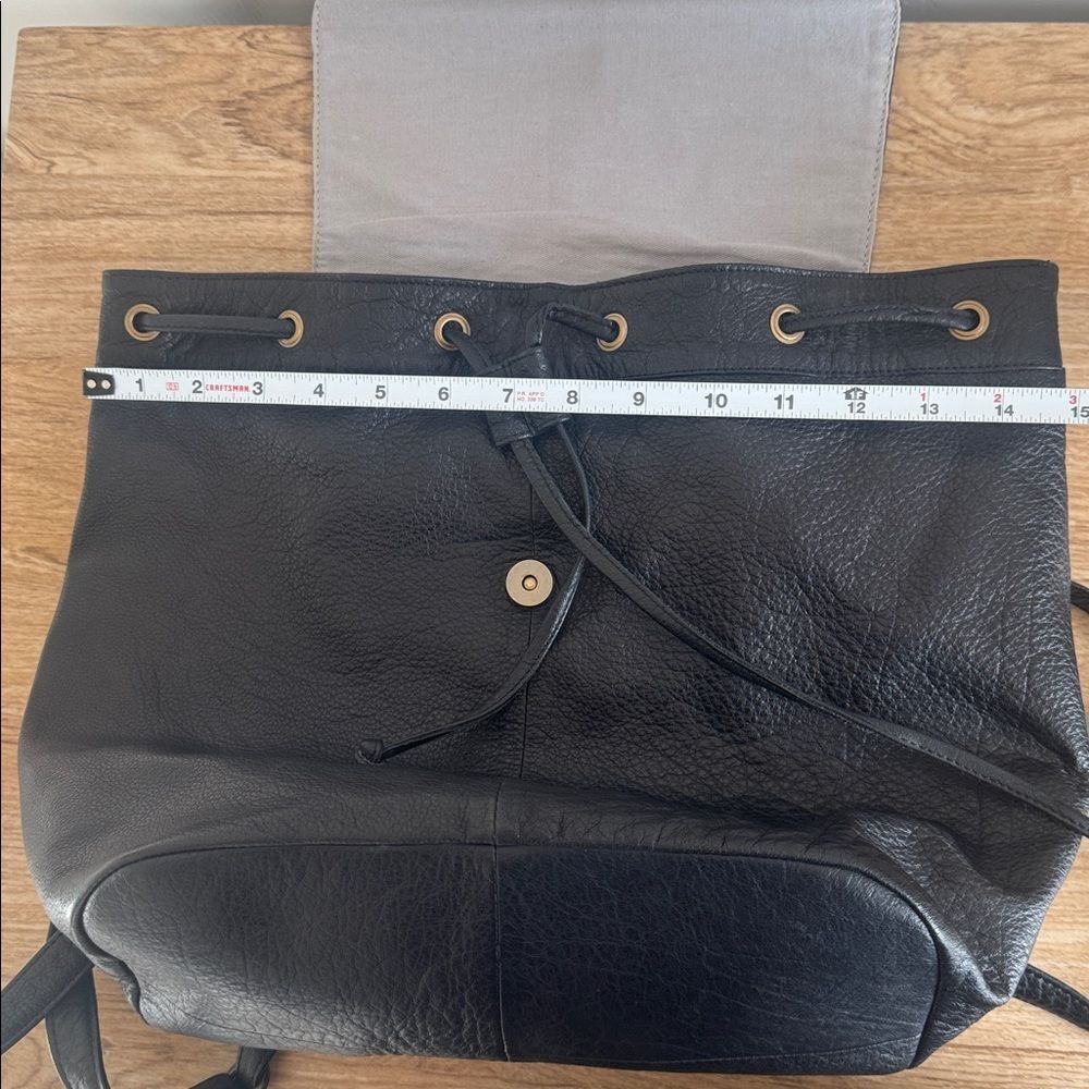 Anthropologie DAY & MOOD Black Leather Backpack Sleek Minimalist Chic Casual EUC - Picture 8 of 16